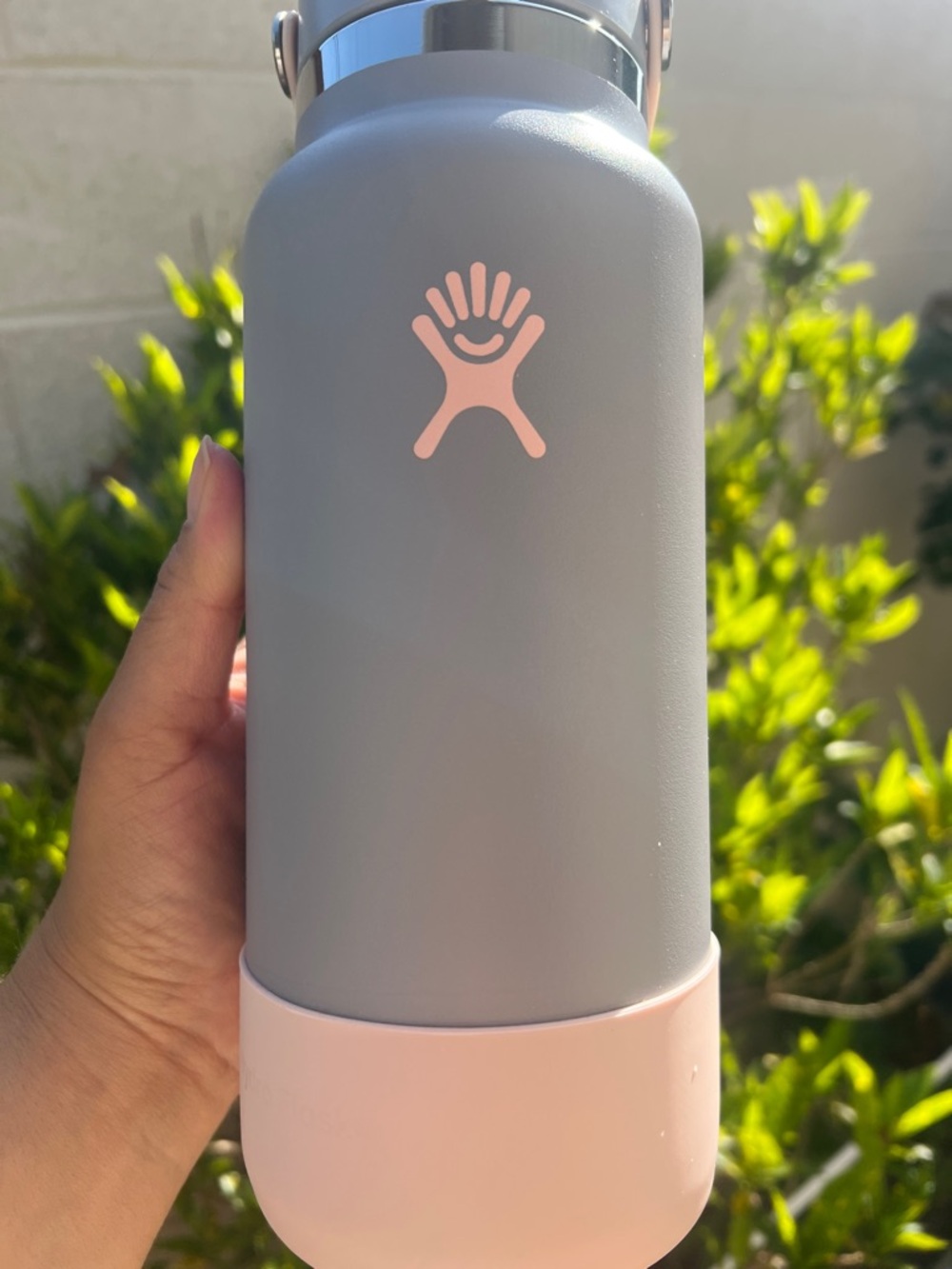Hydro Flask in Flint/Shell Brand New Rare Color Combination